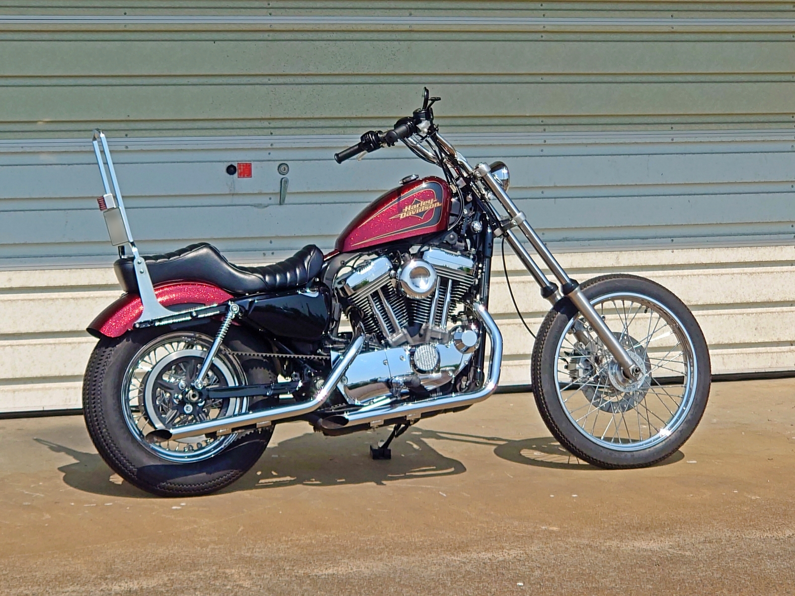 2012年式 XL1200V スポーツスター|オールドスクール チョッパー カスタム|右斜め後方からの全体スタイリング