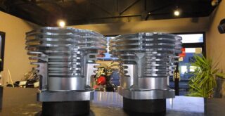 ショベル用アルミビレットビッグボアシリンダー　キャリロ鍛造ピストン2